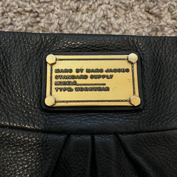 First Edition Marc by Marc Jacobs Hilier bag - Picture 2 of 9